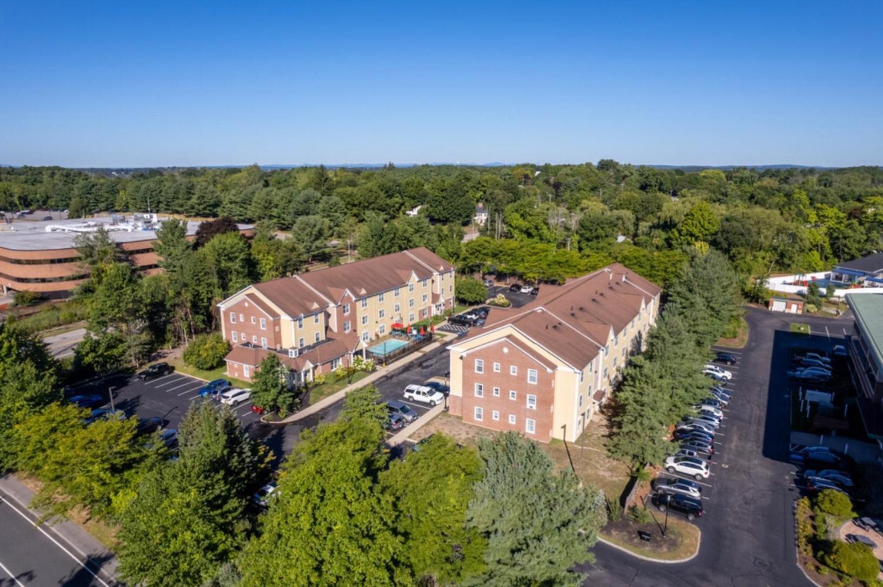 Residences At 3* Tewksbury