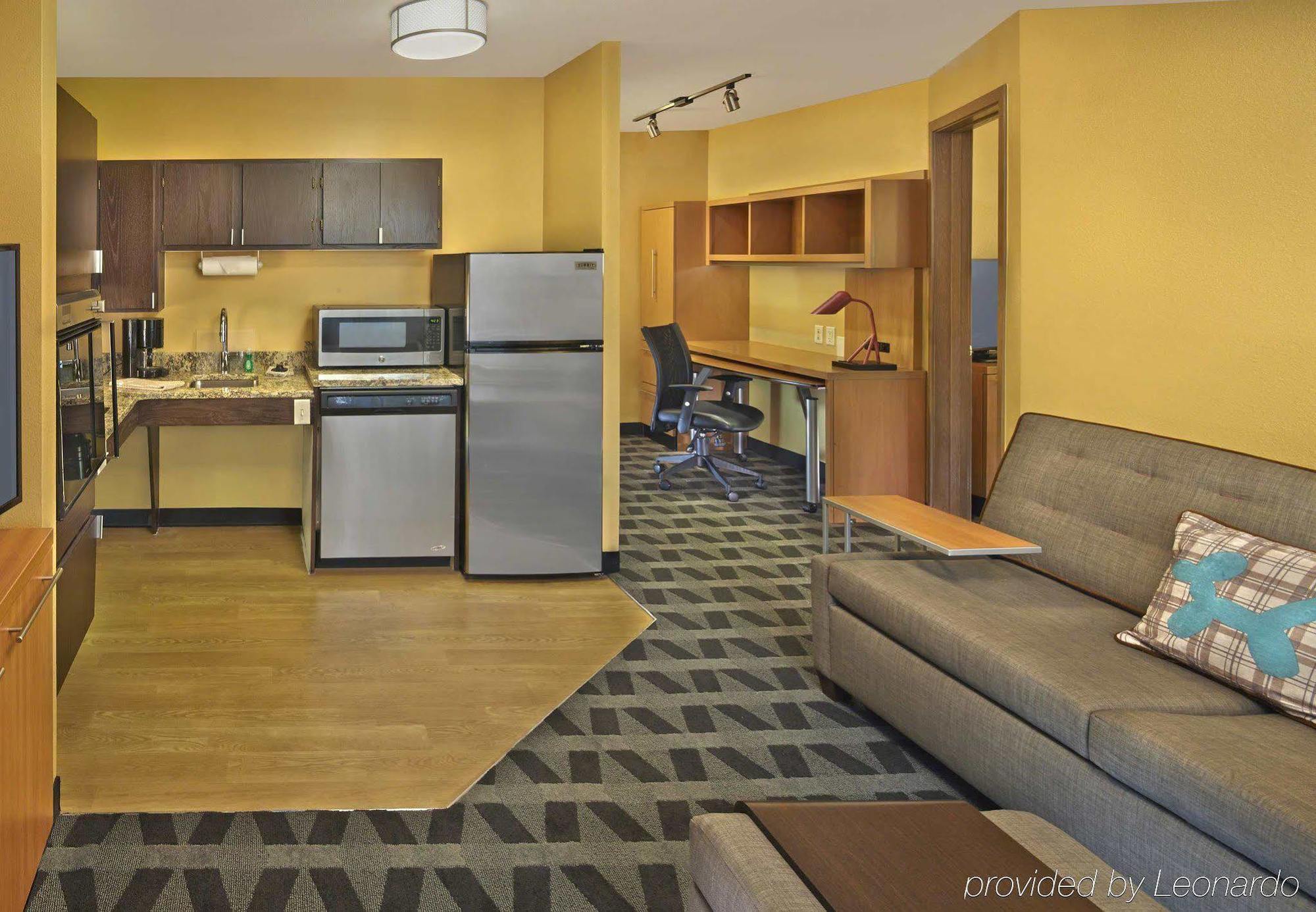 Residences At Hotel Tewksbury